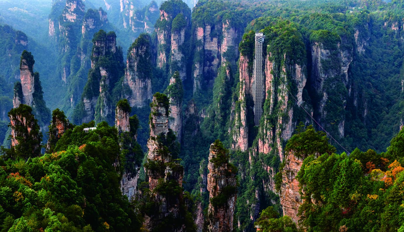 Celestial Warriors pillars in Tianzi Mountain, shown as context for reading layered peak-forest depth